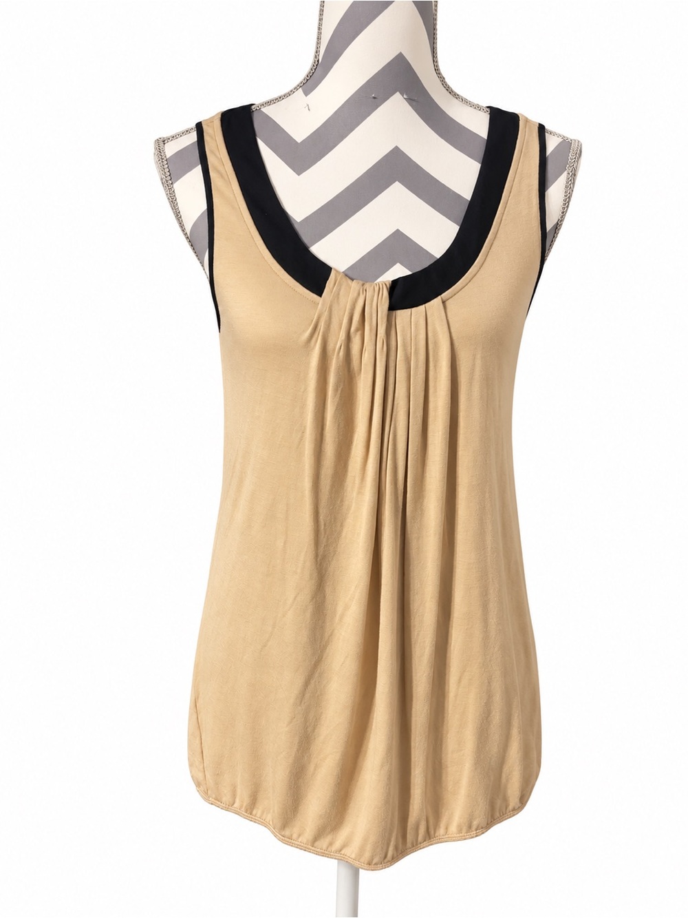 Ann Taylor LOFT Beige Tank with Black Trim and Front Pleats size S Retail $59